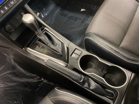 Used 2015 Toyota Corolla S FWD image 17