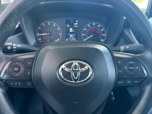 Used 2024 Toyota Corolla LE FWD image 16