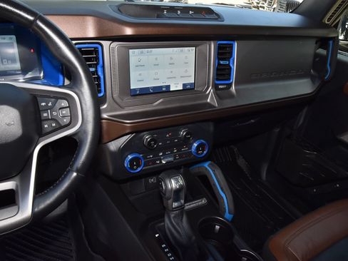 Used 2022 Ford Bronco Outer Banks AWD/4WD image 27