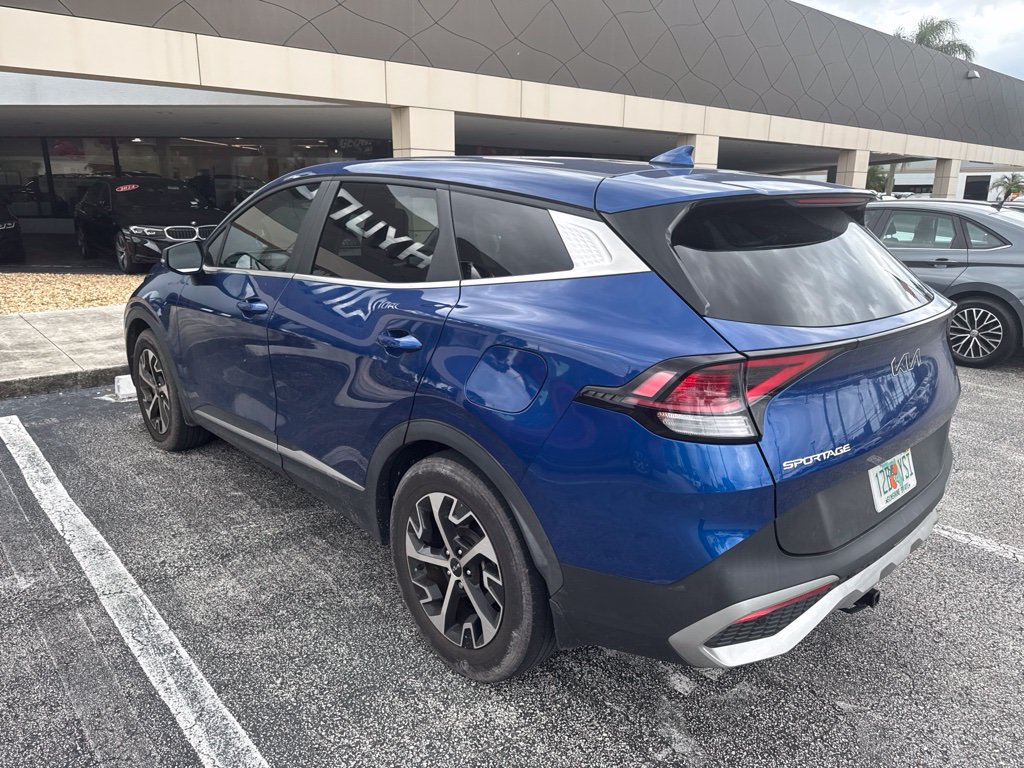 Used 2023 Kia Sportage EX FWD image 9