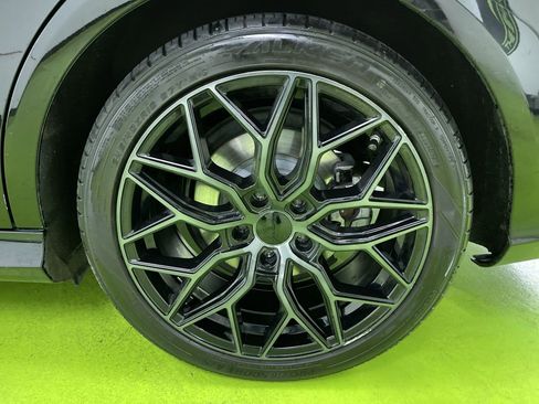 Used 2014 Mercedes-Benz E 350 Sedan image 14