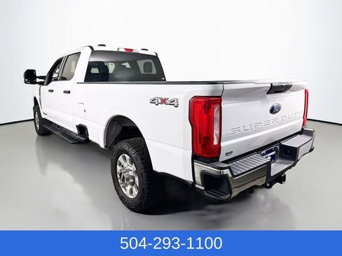 Used 2024 Ford F350 XLT image 7