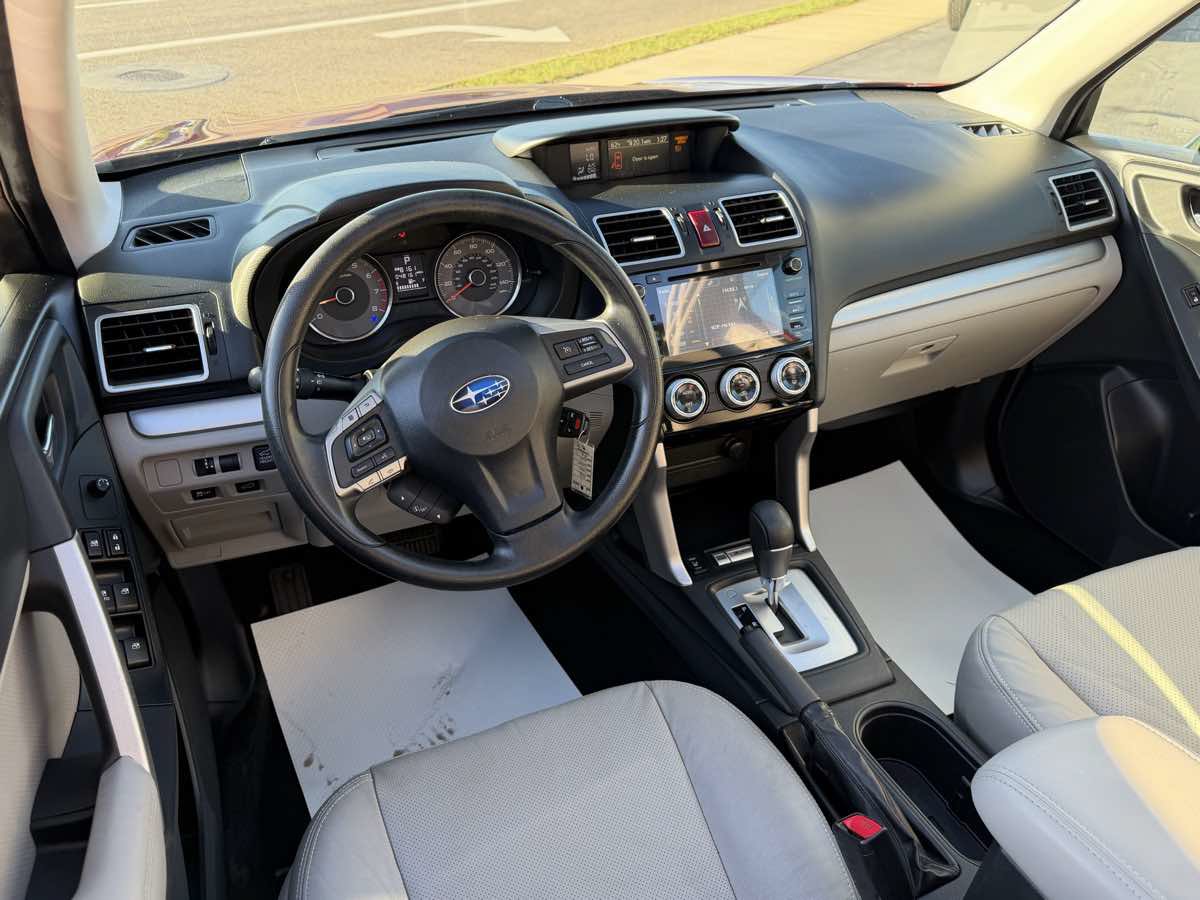 Used 2016 Subaru Forester 2.5i Limited AWD/4WD image 12