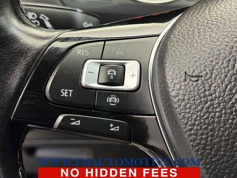 Used 2021 Volkswagen Tiguan SE R-Line image 42