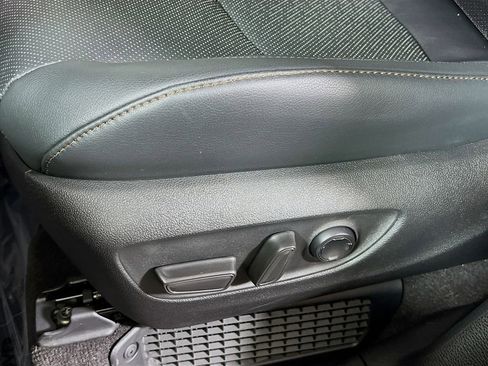 Certified 2025 Toyota Sienna Platinum AWD/4WD image 17