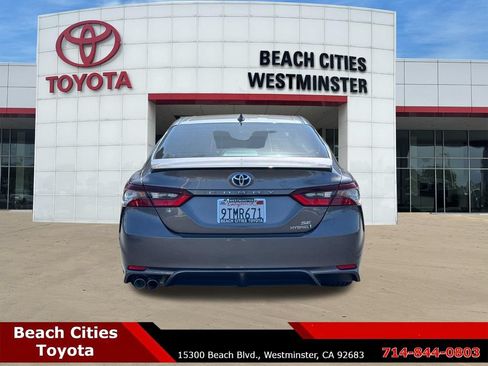 Certified 2024 Toyota Camry SE FWD image 10