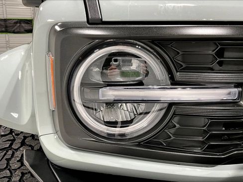 Used 2024 Ford Bronco Raptor w/ Interior Carbon Fiber Pack 6 image 39