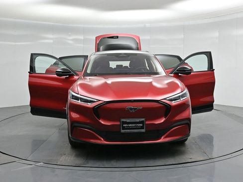 Certified 2023 Ford Mustang Mach-E Premium image 38