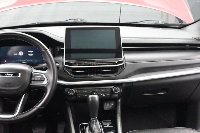 Used 2022 Jeep Compass High Altitude AWD/4WD image 24