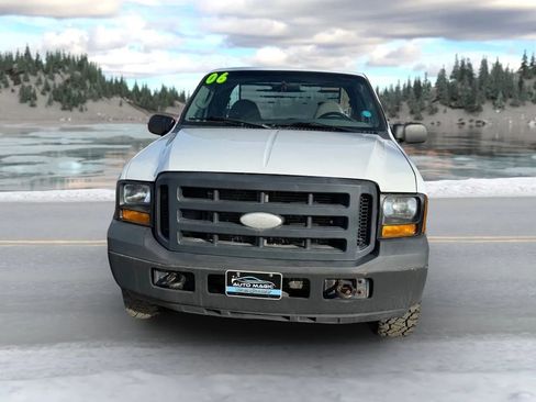 Used 2007 Ford F250 XL image 8