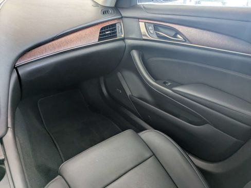 Used 2018 Cadillac CTS Sedan w/ Seating Package RWD image 9