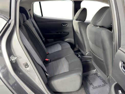 Used 2024 Nissan Leaf SV Plus image 34