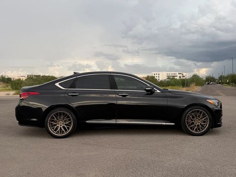 Used 2015 Hyundai Genesis 5.0 RWD image 6