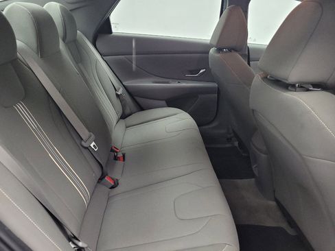 Used 2024 Hyundai Elantra SEL image 19