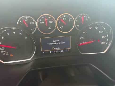Used 2021 Chevrolet Tahoe LT w/ LT Signature Package AWD/4WD image 8