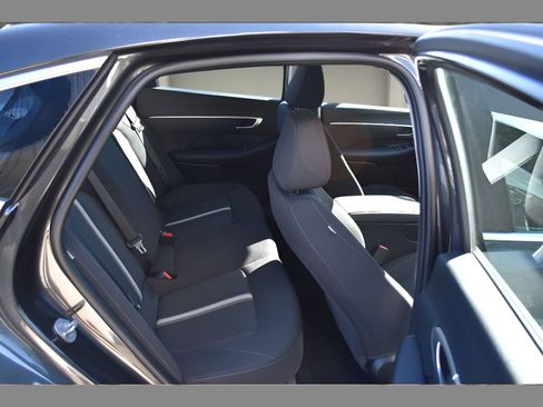 Used 2025 Hyundai Sonata SE image 15