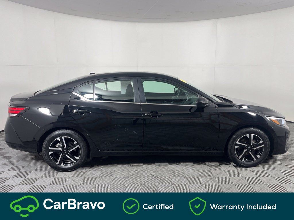 Used 2024 Nissan Sentra SV FWD image 3