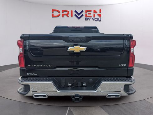New 2026 Chevrolet Silverado 1500 LTZ w/ LTZ Premium Package image 4