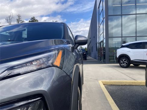 New 2026 Nissan Rogue SV image 8