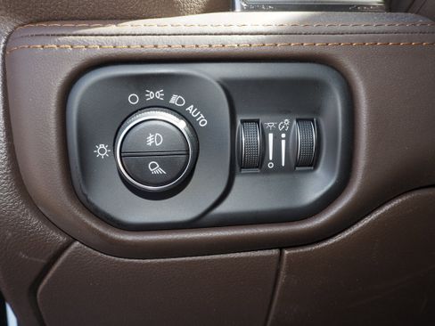 New 2025 RAM 3500 Longhorn image 31