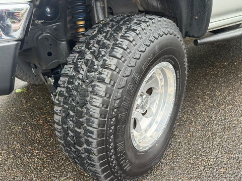 Used 2004 Toyota Tacoma 4x4 Double Cab image 30