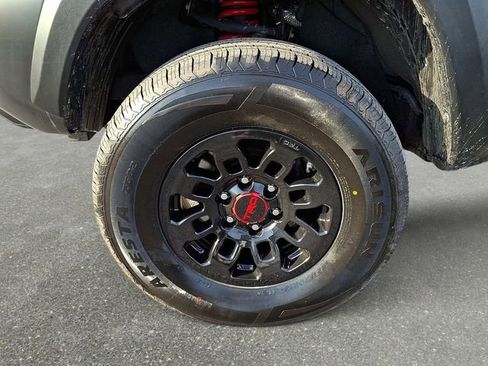 Used 2018 Toyota Tacoma TRD Pro image 9