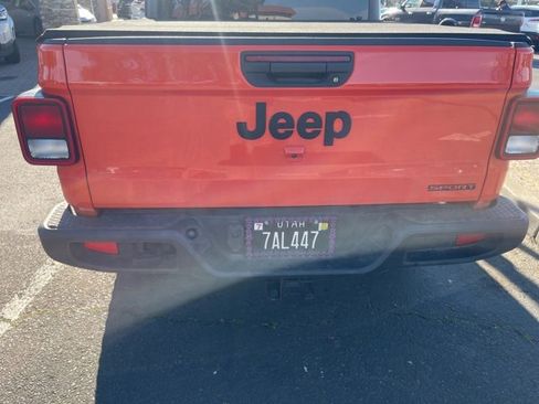 Used 2020 Jeep Gladiator Sport w/ Quick Order Package 23S image 6