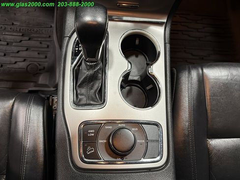 Used 2018 Jeep Grand Cherokee Limited image 27