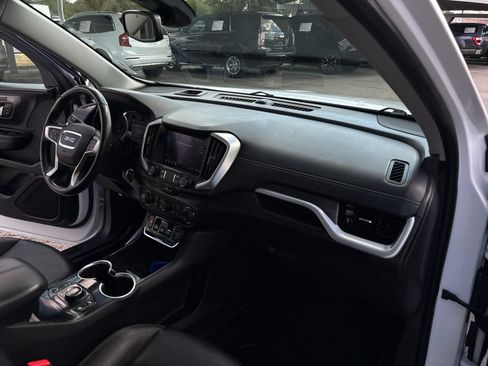 Certified 2021 GMC Terrain SLT w/ Elevation Edition FWD image 20
