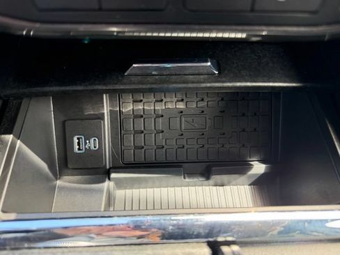 Certified 2024 Ford Expedition Limited AWD/4WD image 28