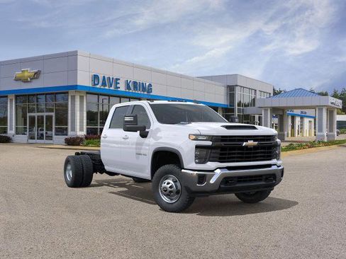 New 2026 Chevrolet Silverado 3500 W/T w/ WT Convenience Package AWD/4WD image 32