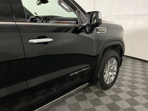Used 2022 GMC Sierra 1500 Denali AWD/4WD image 9