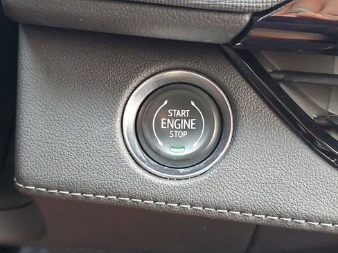 Certified 2025 Buick Enclave Sport Touring w/ Power Package FWD image 25