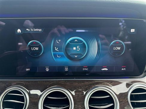 Used 2021 Mercedes-Benz E 350 Sedan image 25
