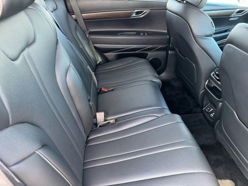 Used 2024 Genesis GV80 2.5T image 15