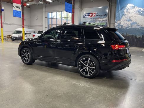 Used 2021 Audi Q7 3.0T Premium Plus w/ Executive Package AWD/4WD image 3