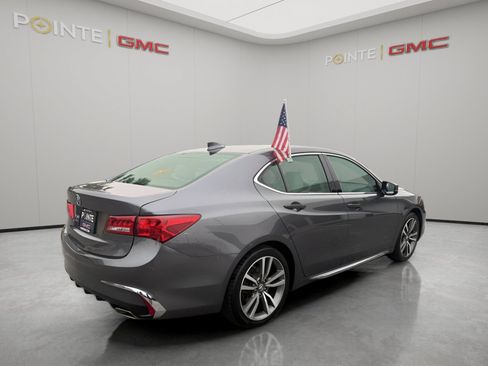 Used 2019 Acura TLX V6 w/ Technology Package FWD image 3