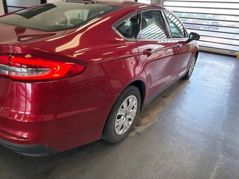Certified 2020 Ford Fusion S FWD image 7