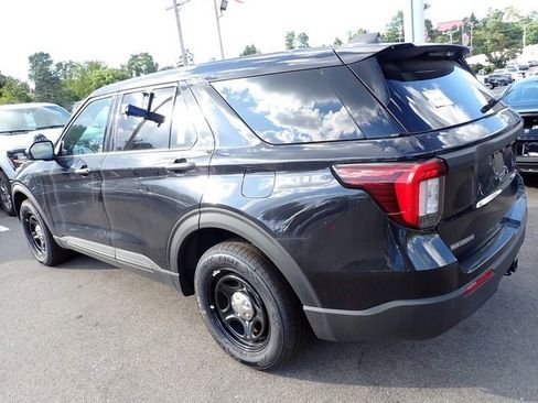 New 2025 Ford Explorer 4WD Police Interceptor image 3