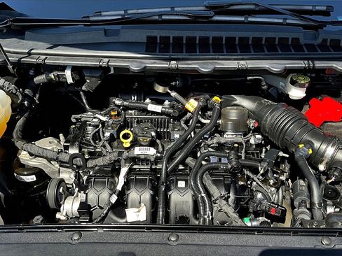 Used 2024 Ford Edge SEL image 28