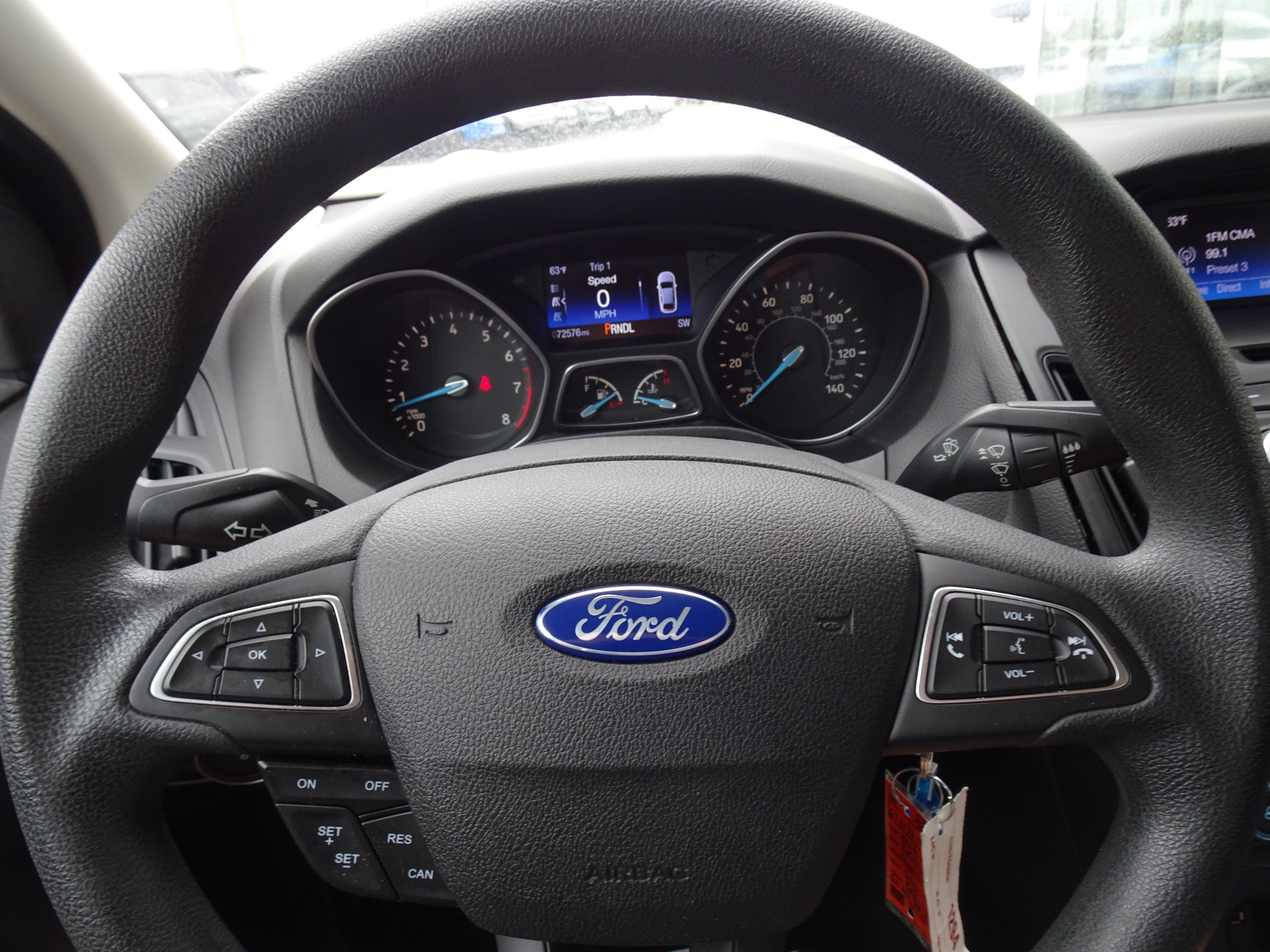 Used 2016 Ford Focus SE FWD image 19