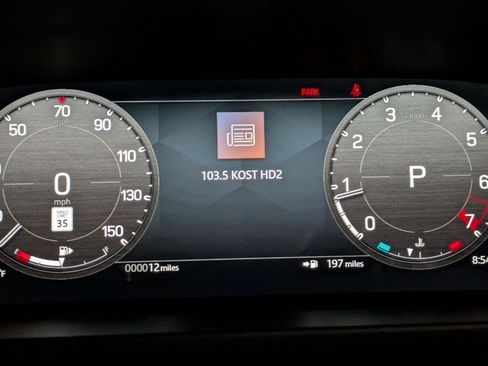 New 2026 Land Rover Defender 110 X-Dynamic SE AWD/4WD image 18