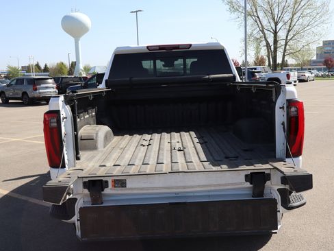 Certified 2024 GMC Sierra 3500 Denali Ultimate AWD/4WD image 16