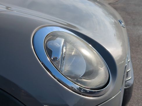 Used 2017 MINI Cooper Clubman Cooper image 24