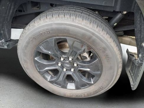 Certified 2023 Ford F150 Platinum w/ Equipment Group 701A High AWD/4WD image 19