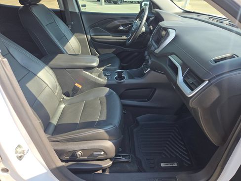 Used 2023 GMC Terrain SLT AWD/4WD image 26