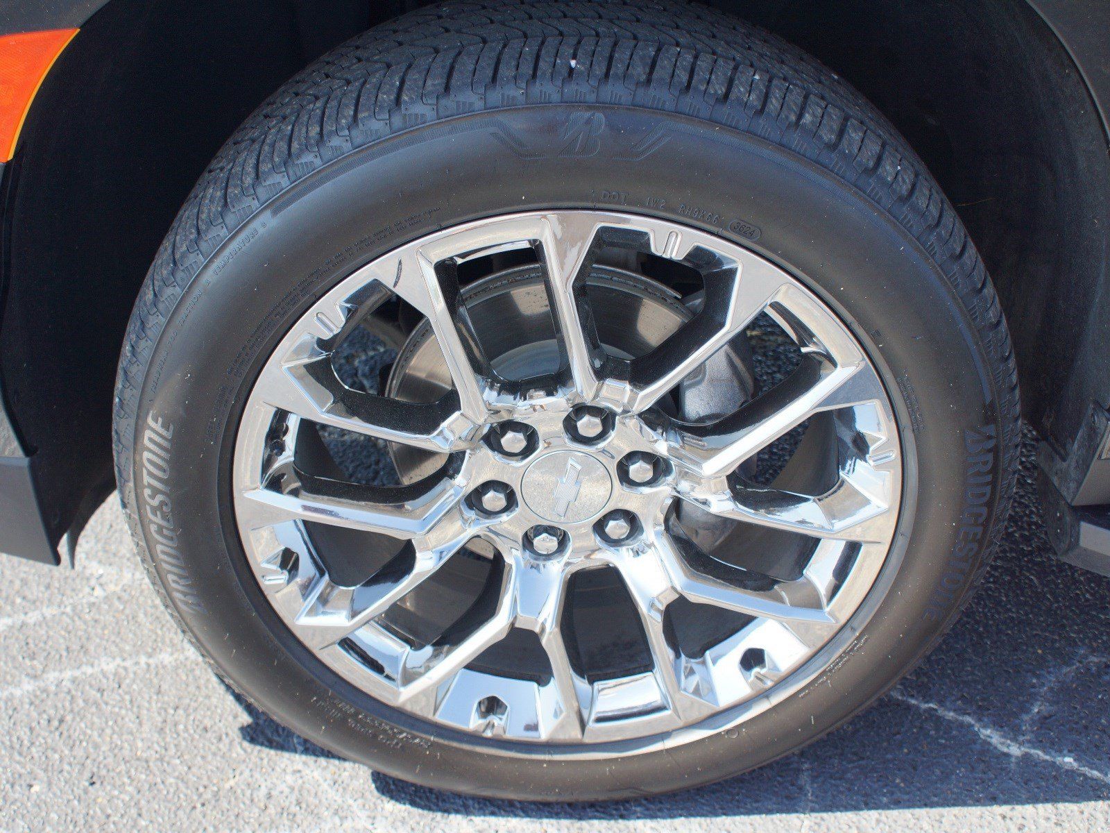 Used 2024 Chevrolet Tahoe LT w/ LT Signature Plus Package RWD image 27