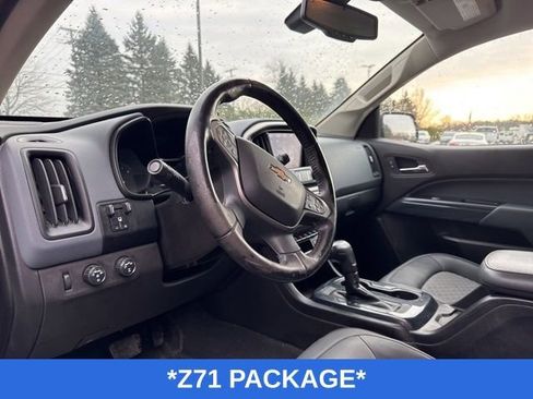 Used 2021 Chevrolet Colorado Z71 w/ Z71 Midnight Edition image 7
