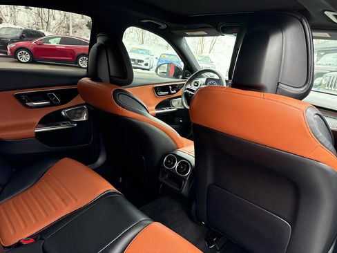 Used 2023 Mercedes-Benz C 300 4MATIC Sedan w/ AMG Line w/ Night Package image 29