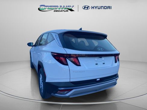 New 2026 Hyundai Tucson SE image 7